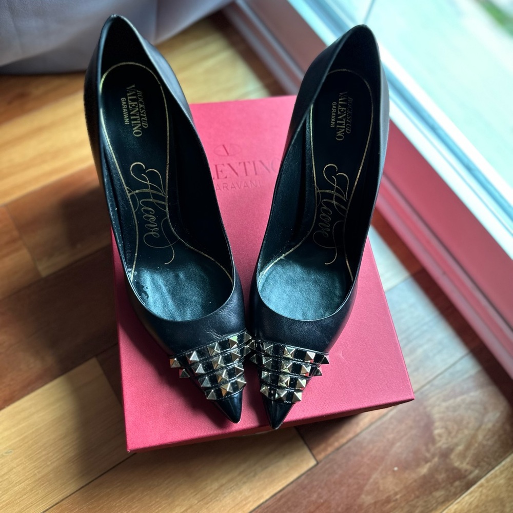 Valentino black Rock Stud pumps size 85 (regular size 10).